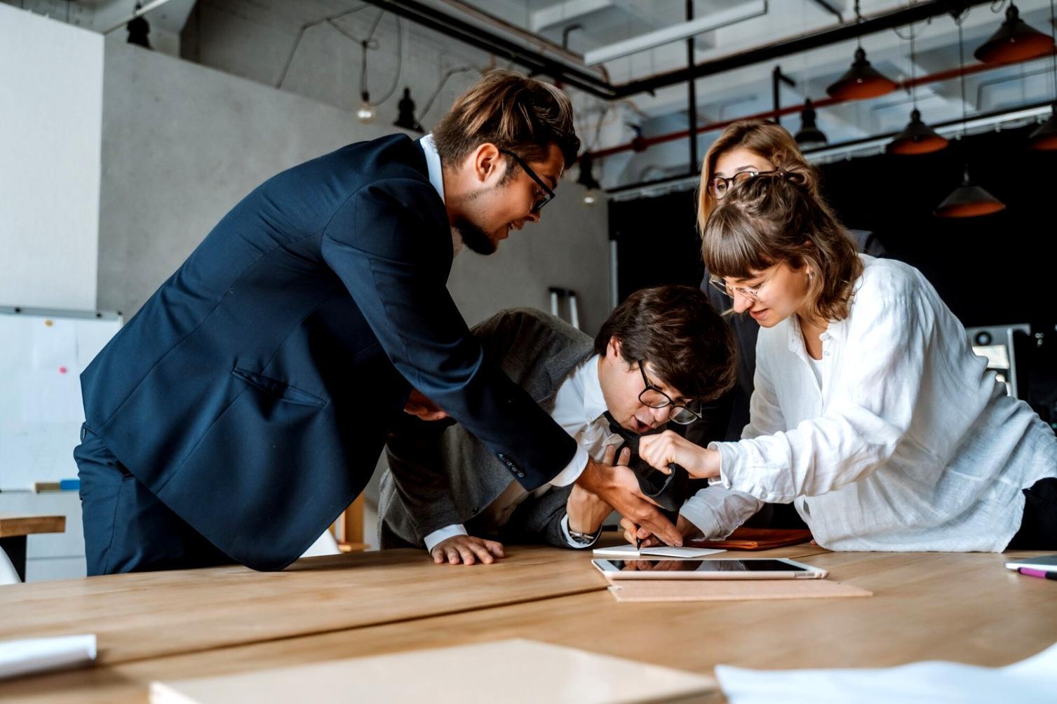 Visualisation de données financières montrant l'amélioration des performances après automatisation